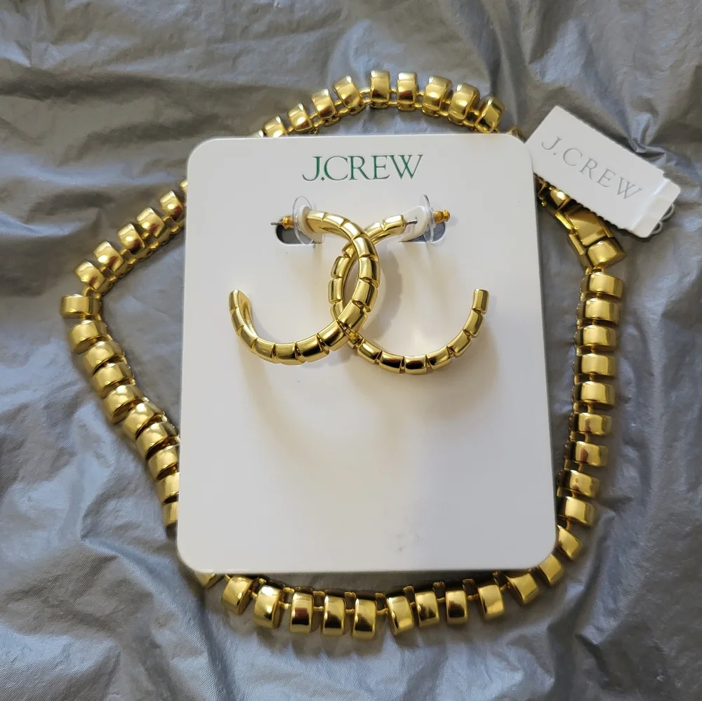 Jcrew Gold Ridged Necklace